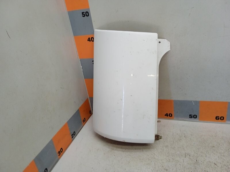 Yan Rüzgarlık - Sağ Mercedes