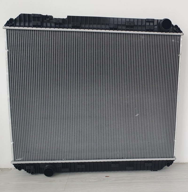 Su Radyatörü Arocs, Actros Mercedes