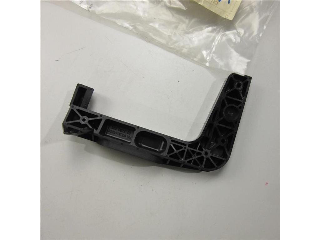 Sis Farı Bağlantı Ayağı - Sağ Mercedes